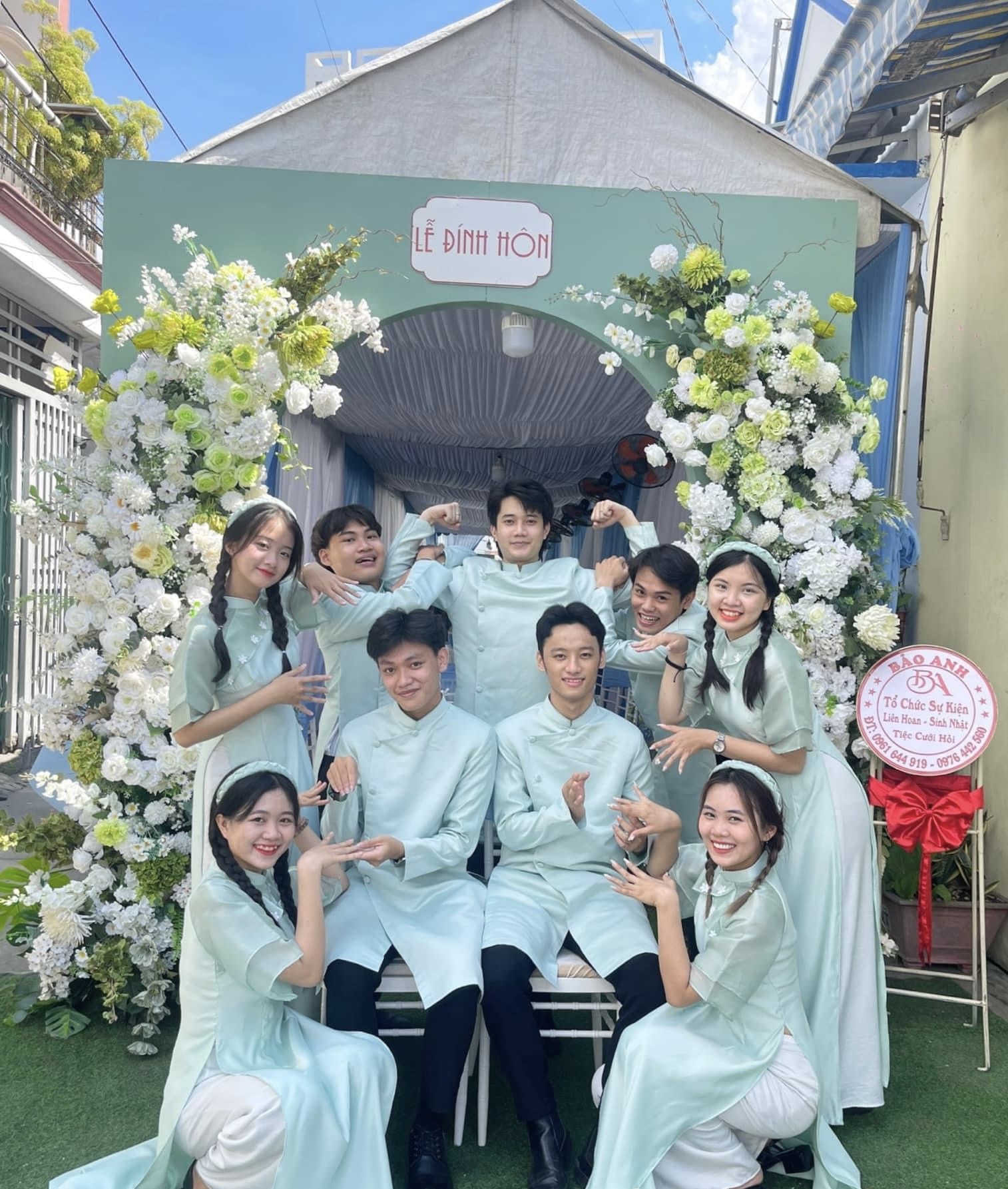 Mẫu 8