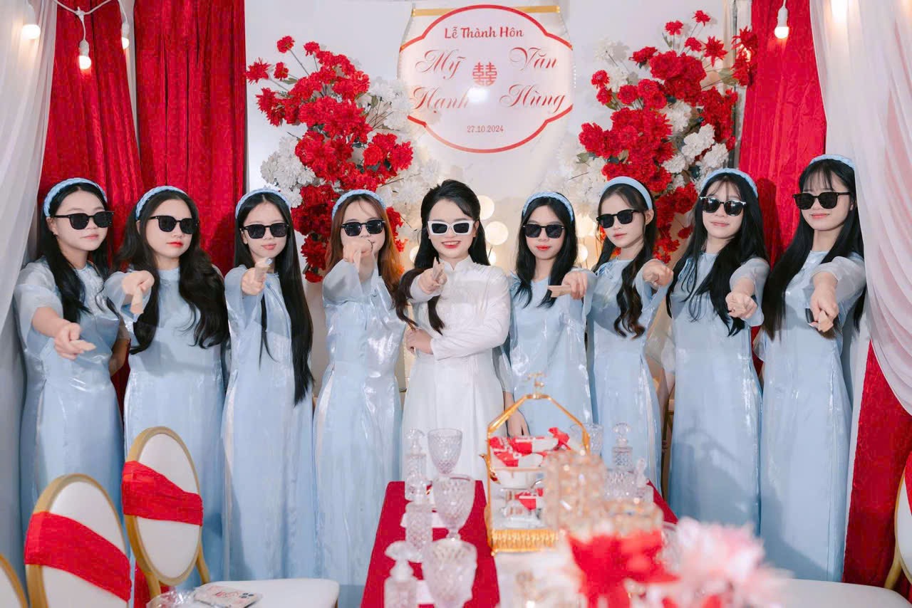 Mẫu 33